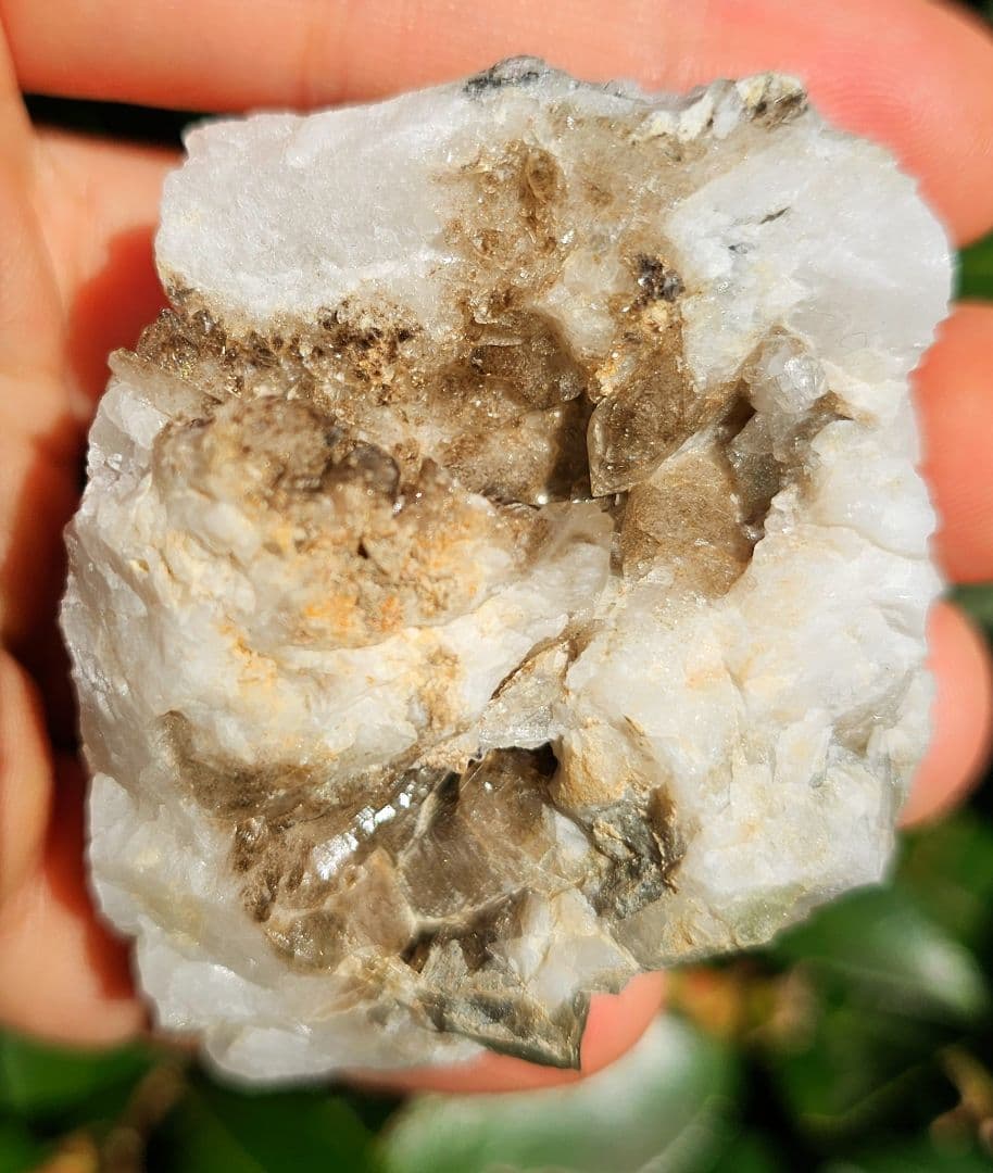 龍穴あり‼️アメリカ産 スモーキークォーツ ミニクラスター水晶