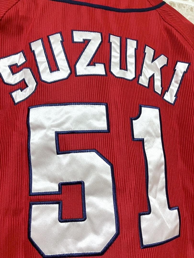 【早い者勝ち❣️】広島カープ 鈴木誠也 ハイクオリティユニフォーム S ビジター
