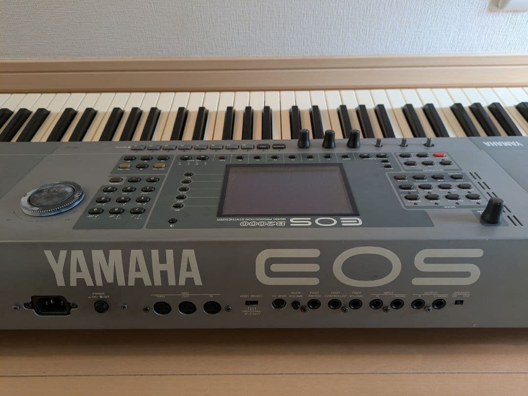 ヤマハ　シンセサイザー　EOS B2000　ジャンク品