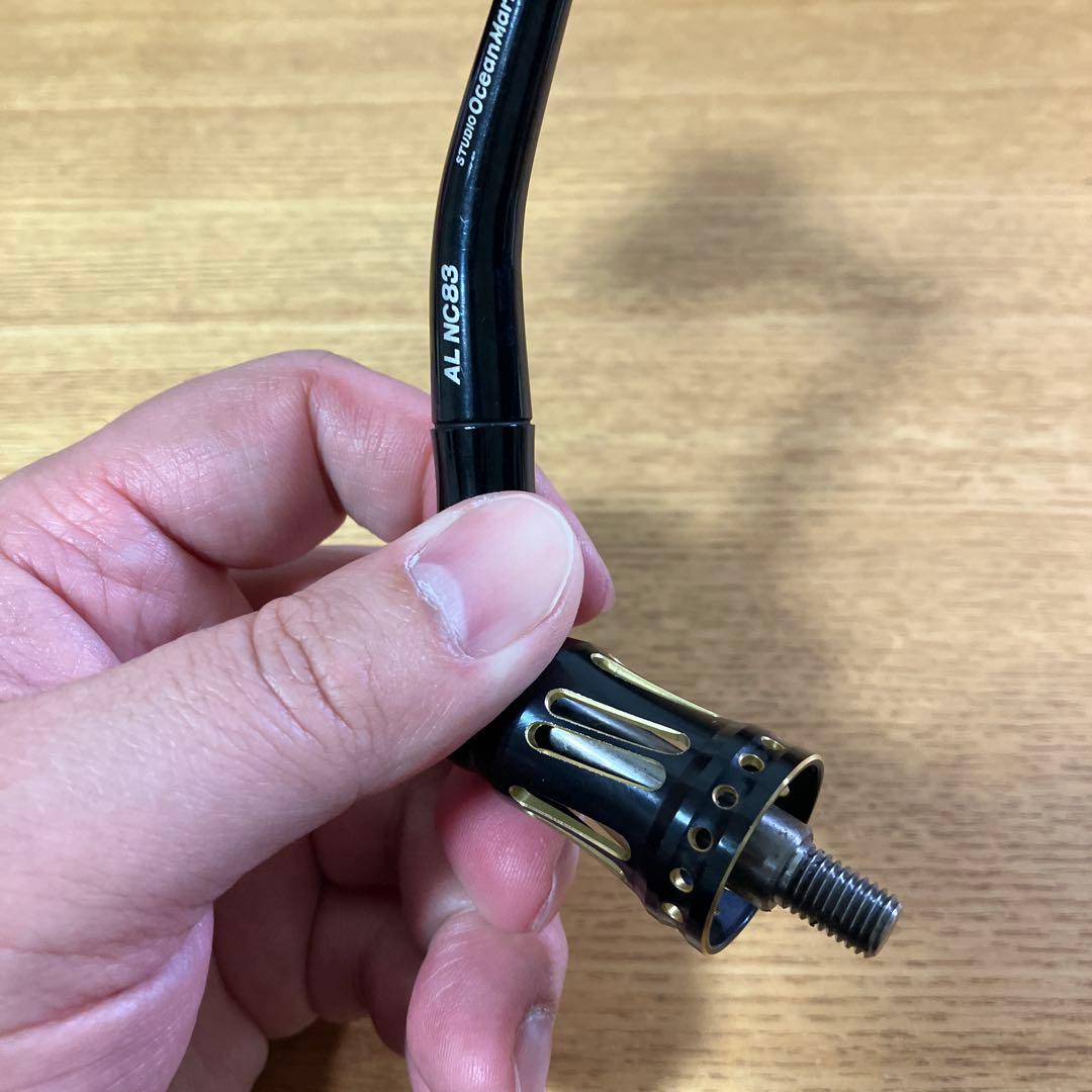 美品　スタジオ　オーシャン　マーク　シマノ　右巻き　AL NC 83 ハンドル
