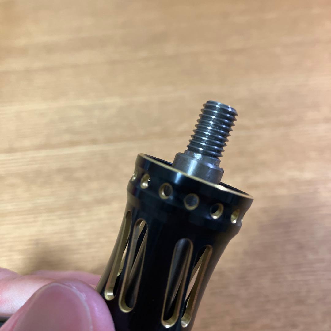 美品　スタジオ　オーシャン　マーク　シマノ　右巻き　AL NC 83 ハンドル