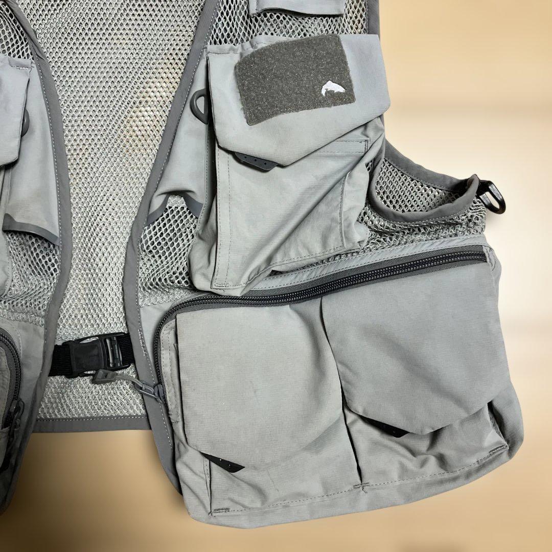 SIMMS メッシュベスト　フィッシングベスト　サイズS釣り　渓流