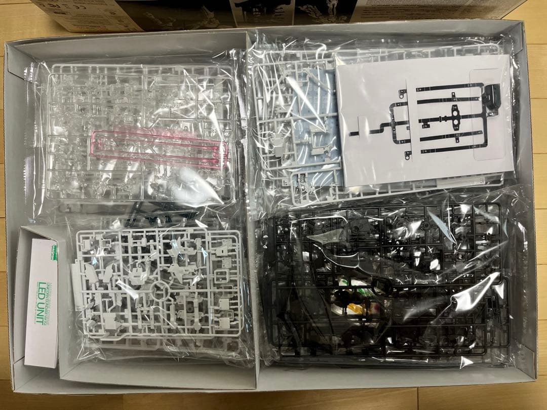 バンダイスピリッツ MGEX 1／100 ユニコーンガンダム Ver.Ka プ…