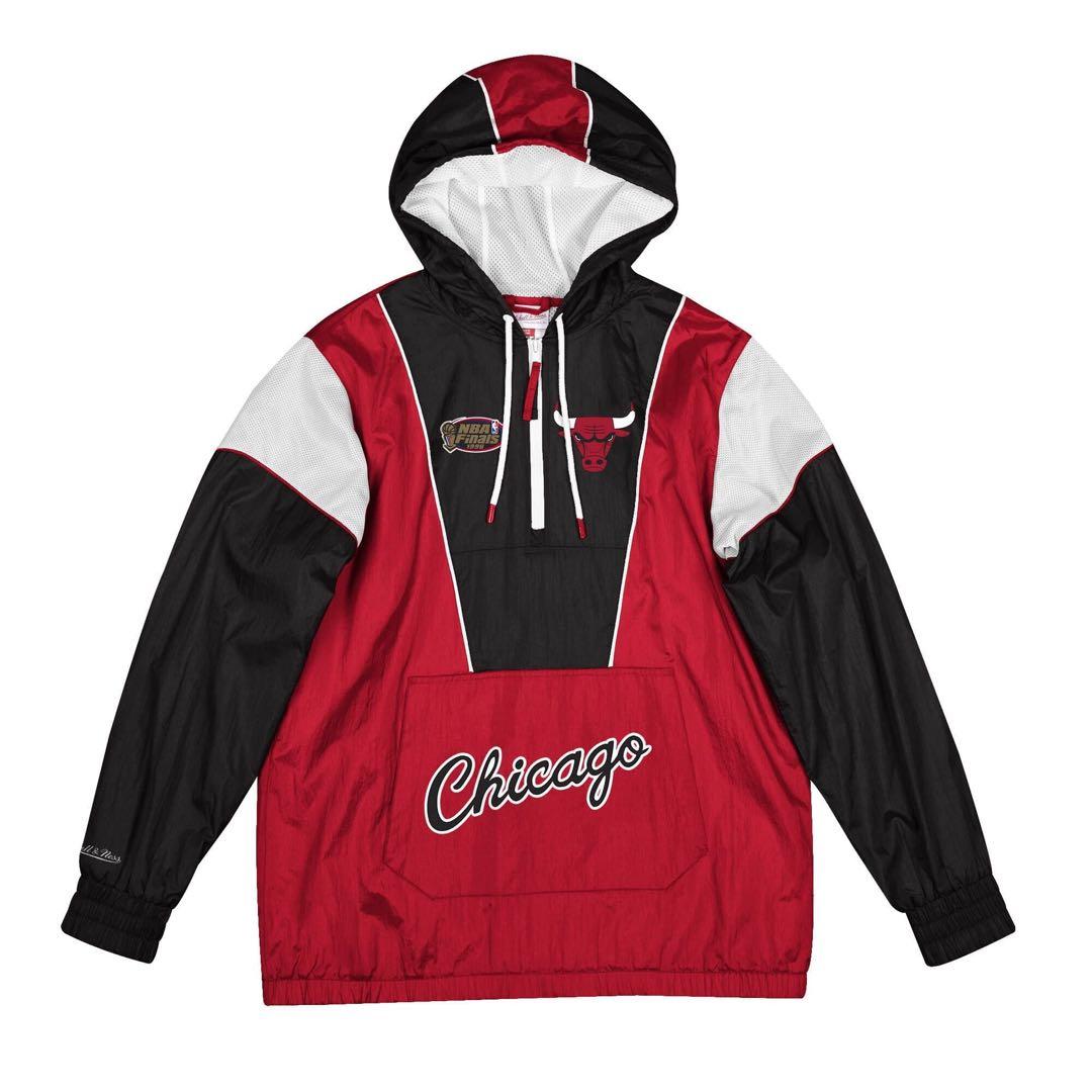 Mitchell & Ness NBA シカゴ ブルズ ウィンドブレーカー