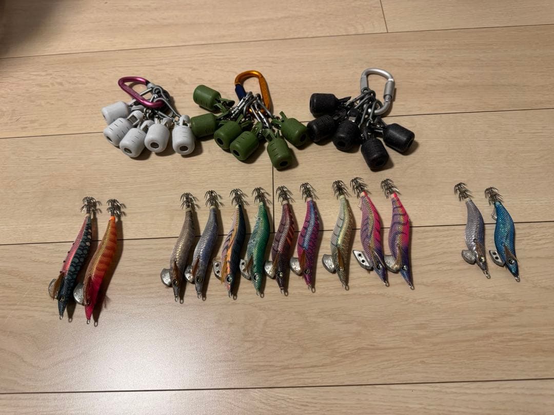 エギ　13本セット　カラビナ付き