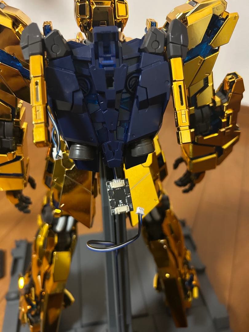ＰＧ ユニコーンガンダム３号機 フェネクス（ナラティブＶｅｒ．）パチ組み