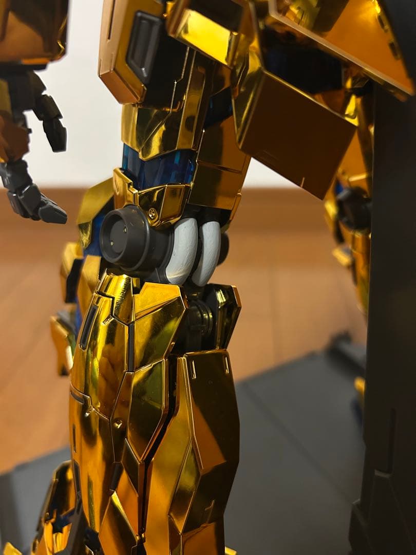 ＰＧ ユニコーンガンダム３号機 フェネクス（ナラティブＶｅｒ．）パチ組み