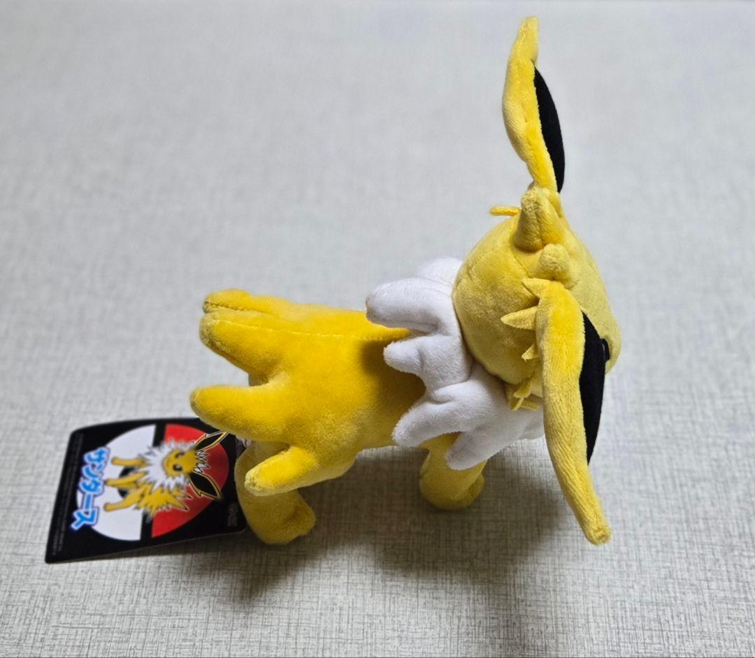 ポケモンセンター　ぬいぐるみ　3体セット　サンダース　ブースター　イーブイ　S