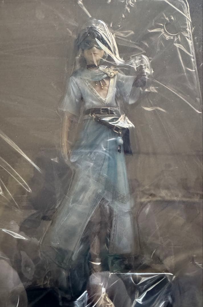 第五人格　占い師　オフラインパック　フィギュア　ホワイト