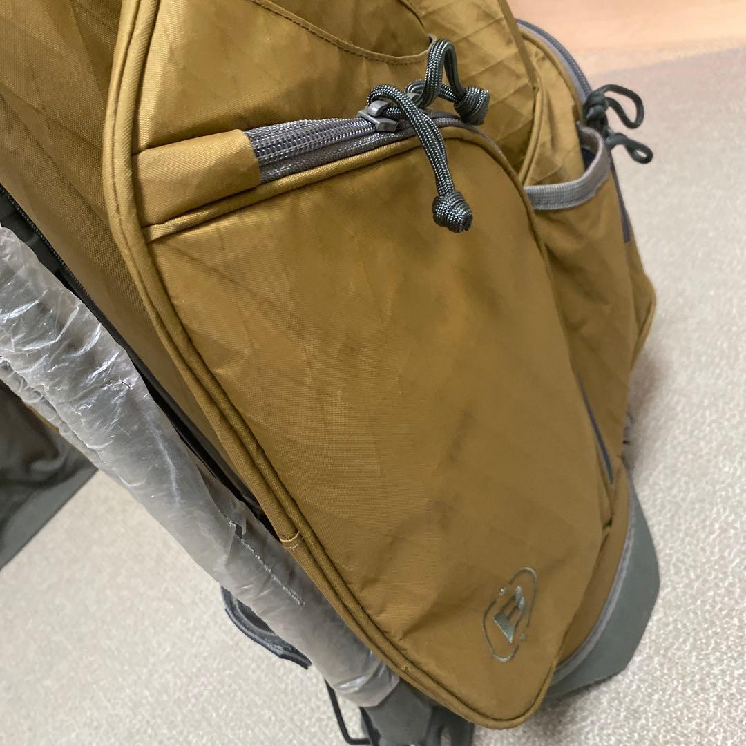 ブリーフィング CR-4 #02 XP WOLF GRAY COYOTE 極美品