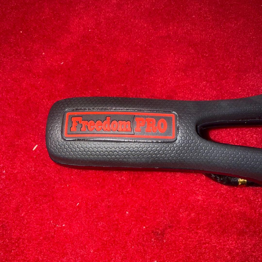 Freedom-PRO 1004系 COZY SS 自転車サドル ブラック