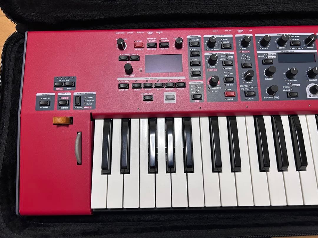 【最終値下げ】nord WAVE2 専用ソフトケース付き