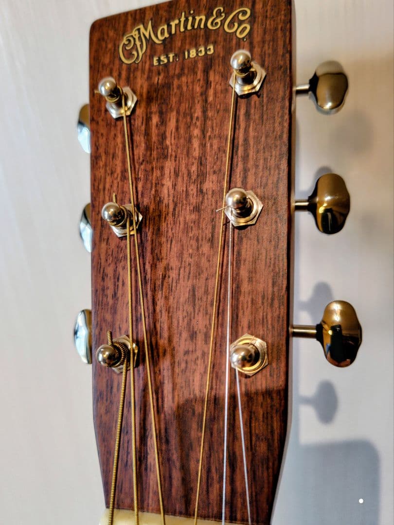 マーチン（Martin）OM28 standard 純正ハードケース付属