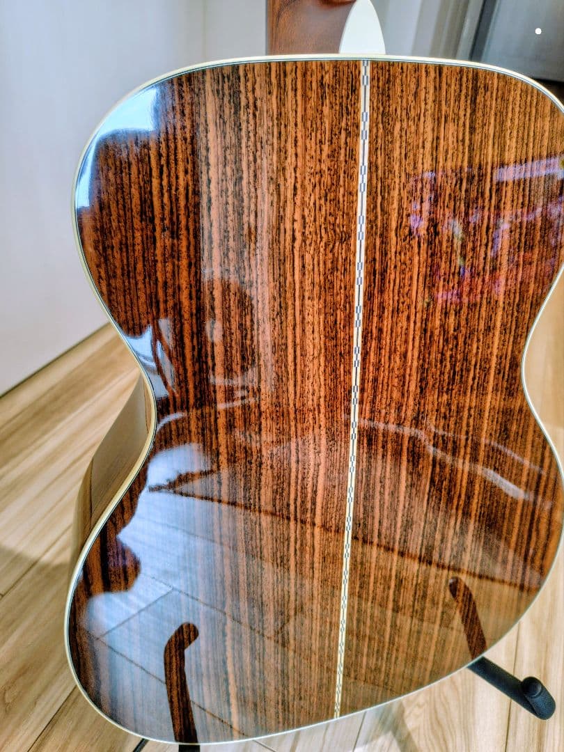 マーチン（Martin）OM28 standard 純正ハードケース付属
