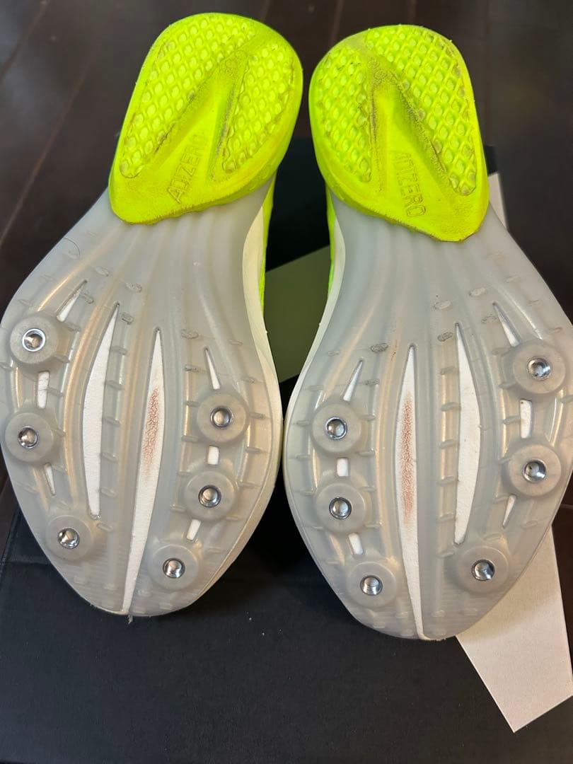 ADIZEROアバンチ 24cm
