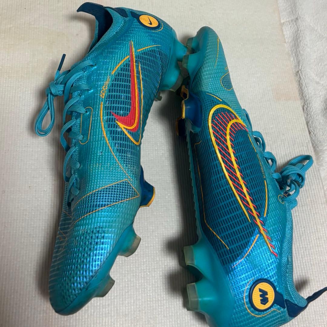 27.0cm サッカースパイク ナイキ マーキュリアル FG