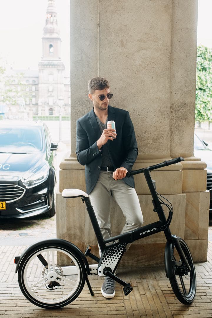ホンバイクストン　プラス　黒白