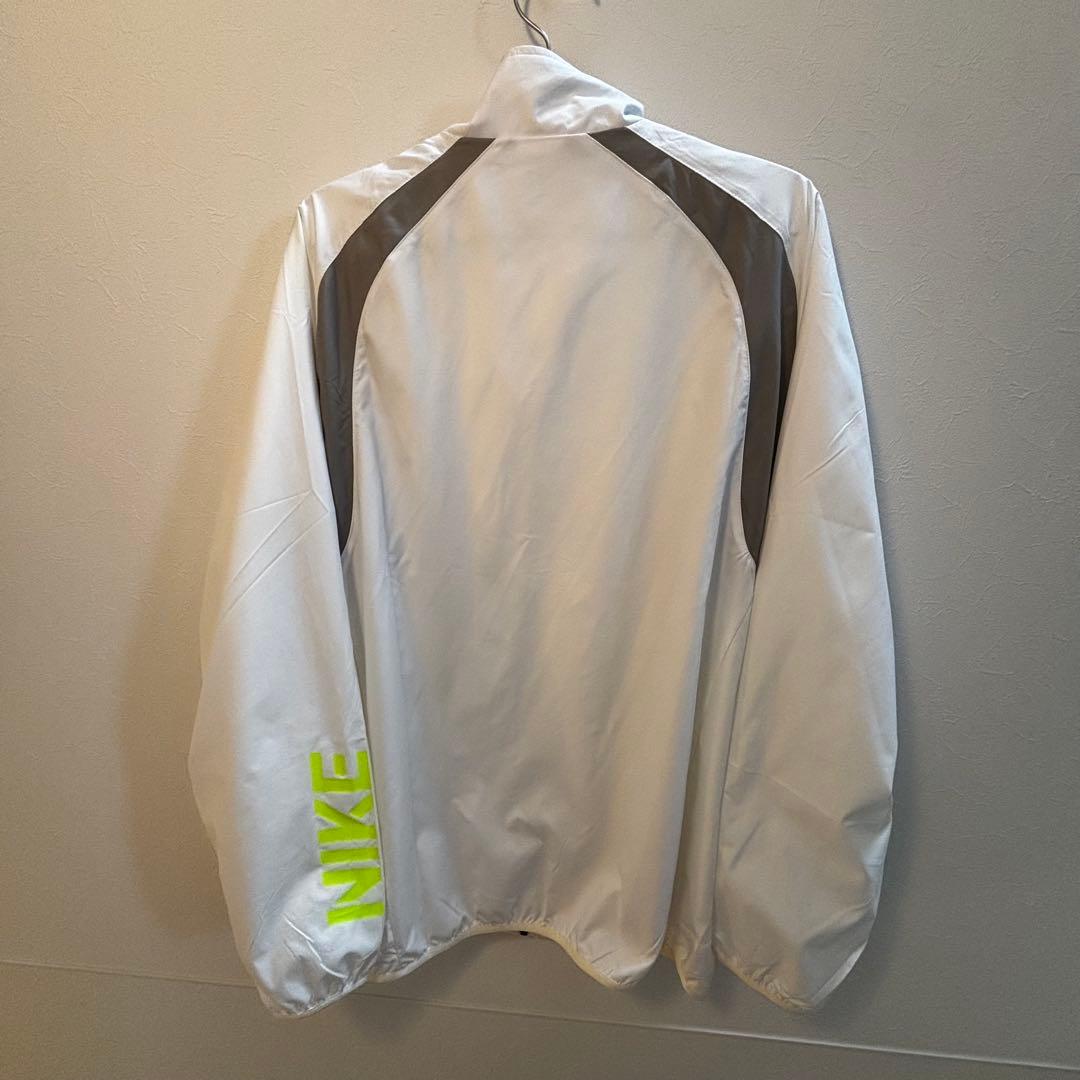 【未使用品】NIKEメンズウィンドブレーカー上下セット ホワイト＋ブラック