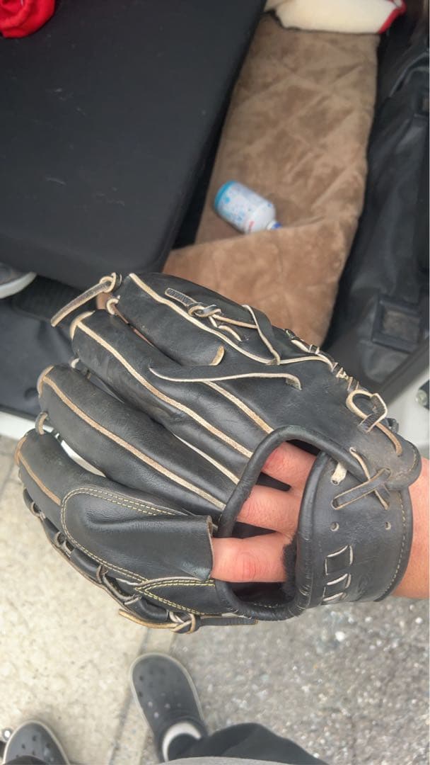 Mizuno 硬式グローブ 黒 左　投手用