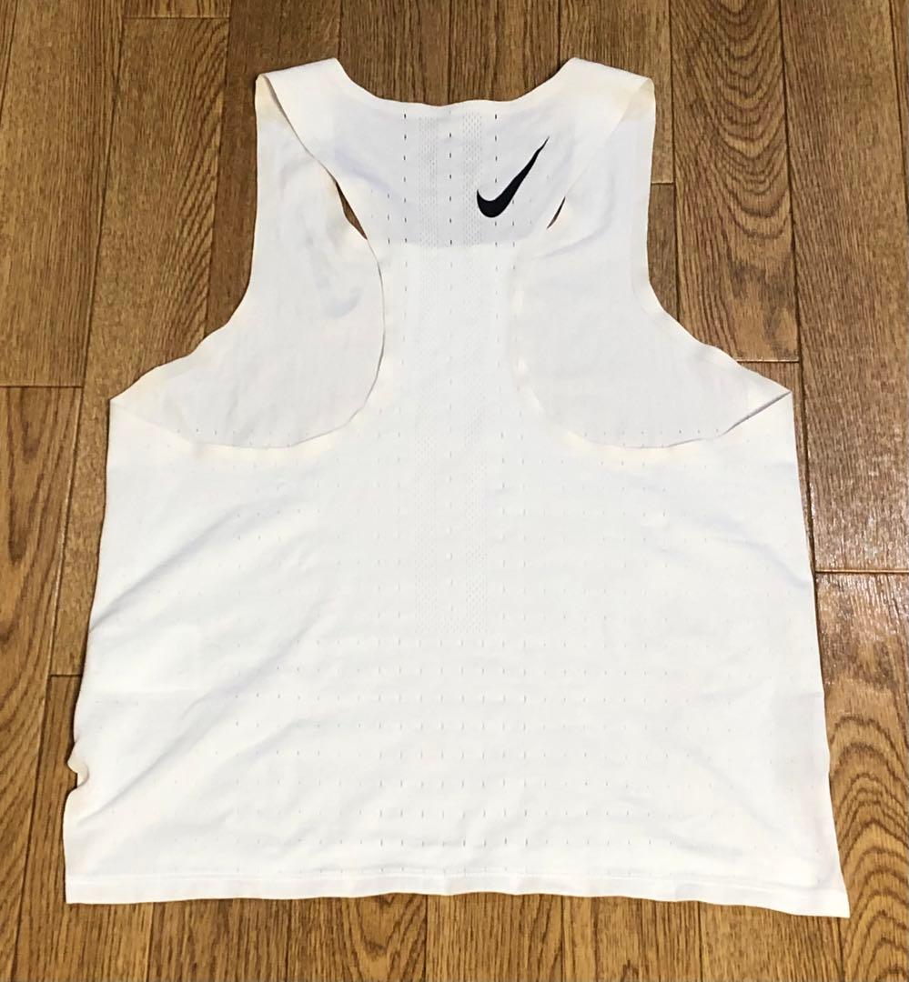 NIKE ナイキ　AEROSWIFT エアロスイフト　ノースリーブ　タンクトップ