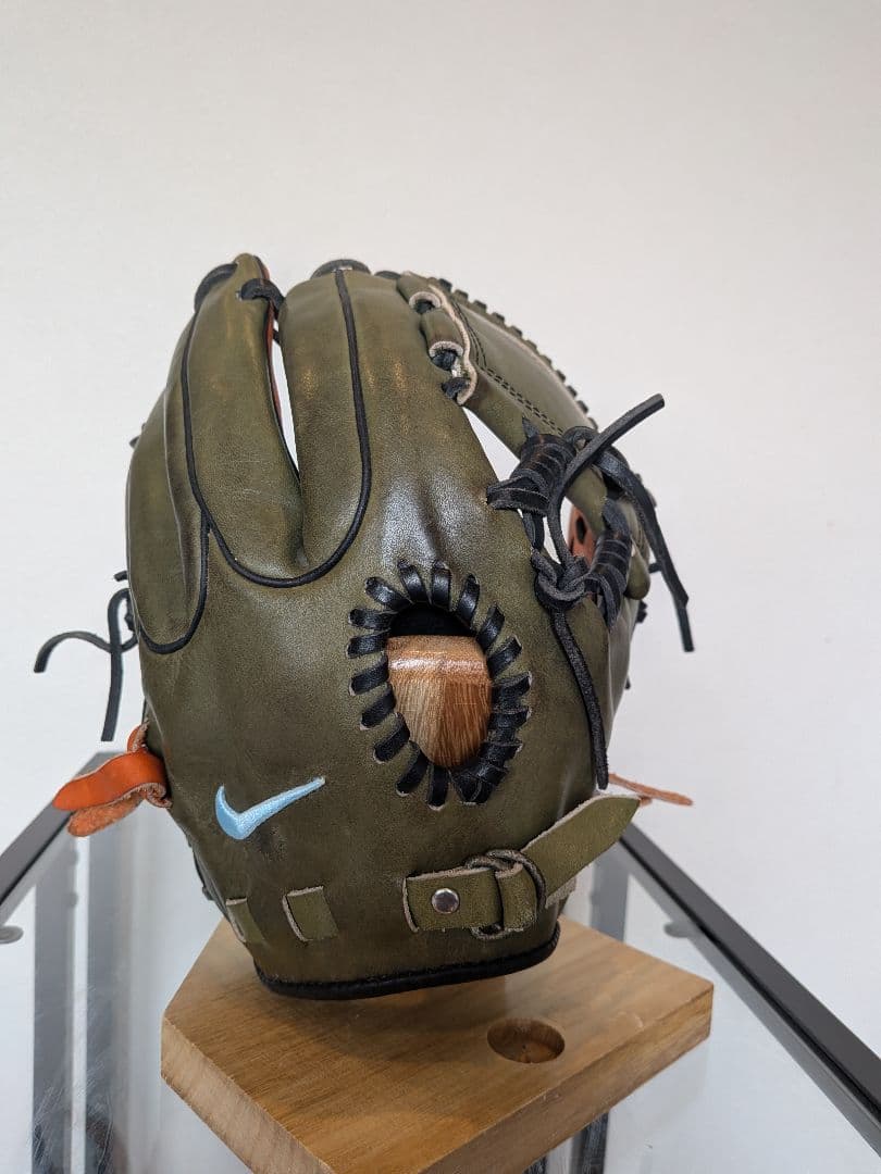 Gloveworks　硬式グローブ