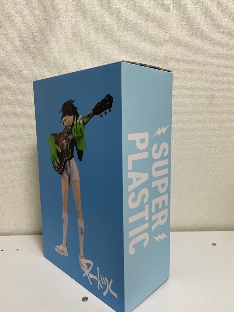 新品未開封　Gorillaz 4体 SUPERPLASTIC フィギュアセット