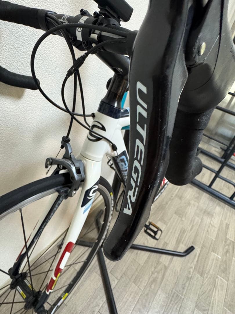 CANONDALE CAAD9 Ultegra ラック等その他備品付き