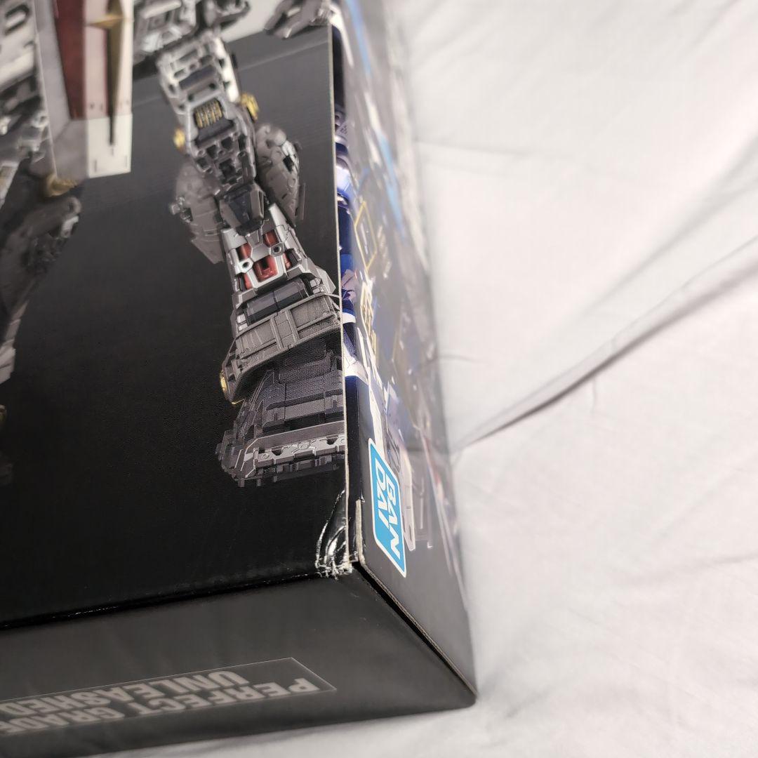 未開封　PG UNLEASHED 1/60 RX-78-2 ガンダム プラモデル
