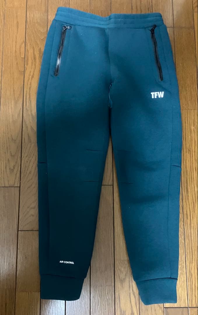 TFW49 CARBORD MATERIAL HALF ZIP セットアップ