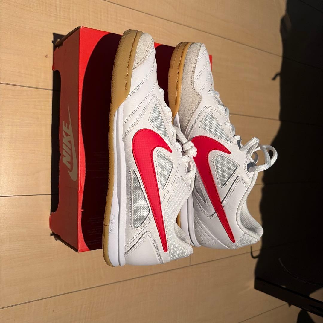 【新品タグ付き】Nike Gato HQ6019-102 26.5㌢