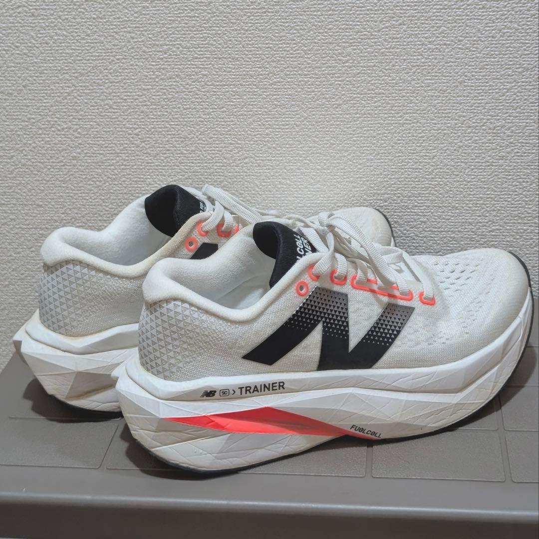 スパイク・シューズ NB FuelCell SuperComp Trainer v3 W 24.5