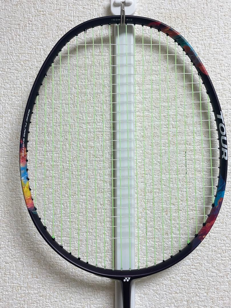 ヨネックスナノフレア700ツーア　美品