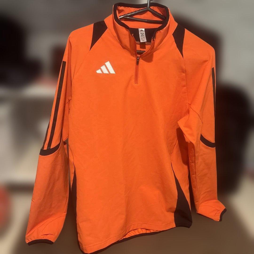 adidas長袖ジャージ