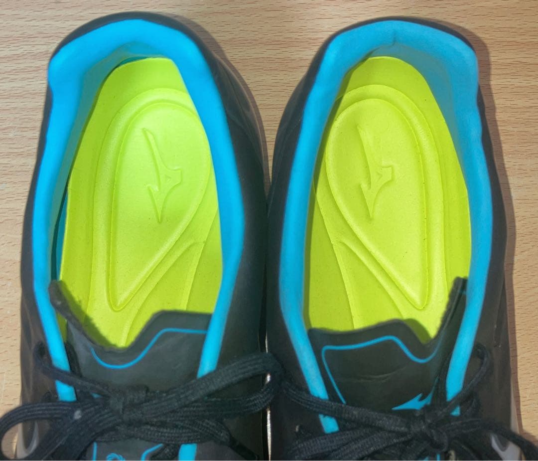 ★美品！MIZUNO REBULA レビュラ V2 SL サッカースパイク 27