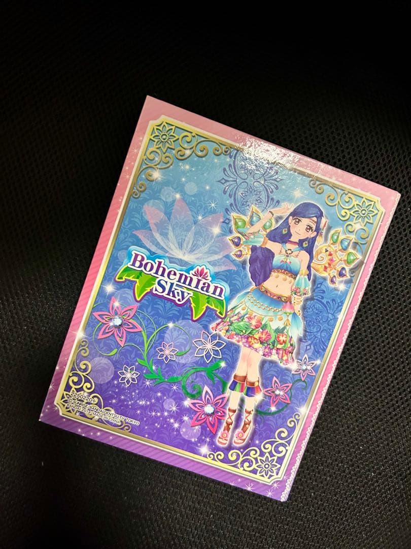 アイカツ まとめ売り 64枚 バインダー付き 22コーデ