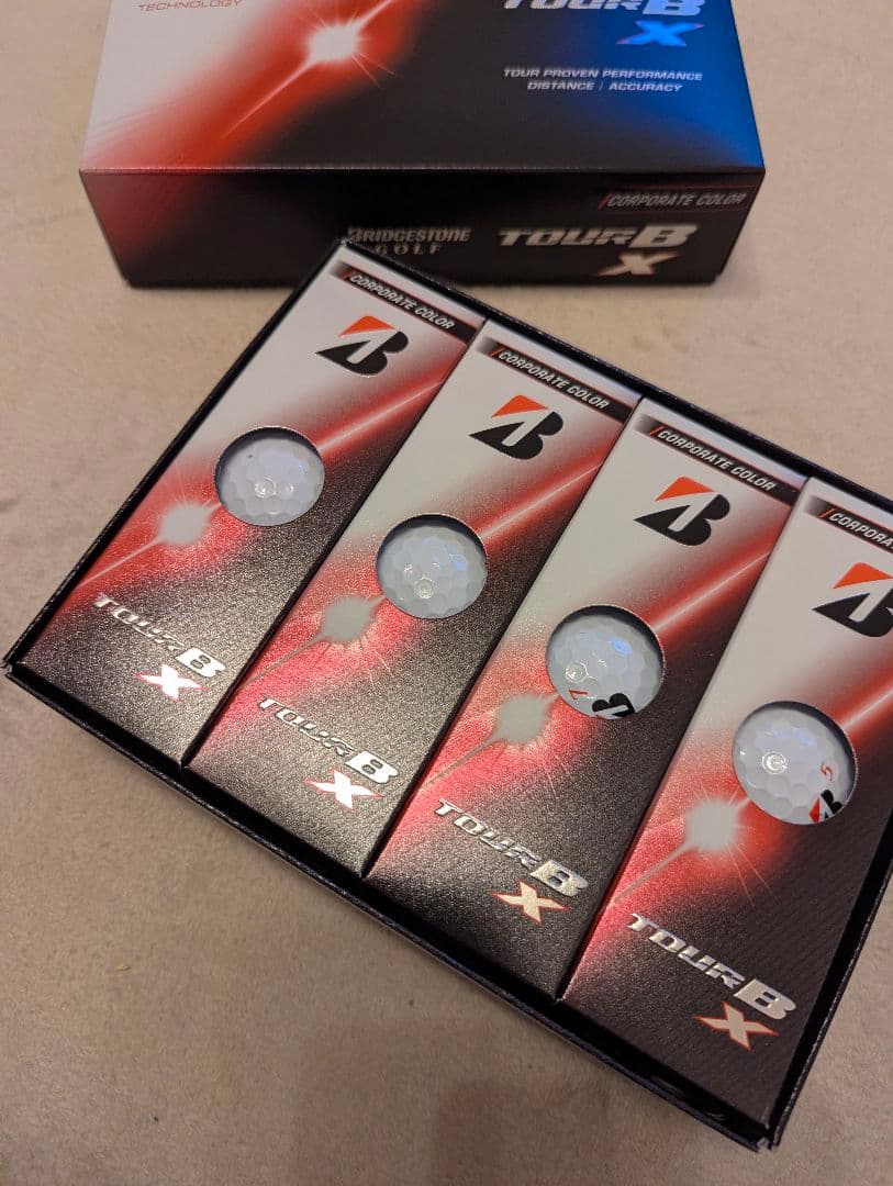 2026年モデル 新品ブリヂストン TOUR B X 1ダース