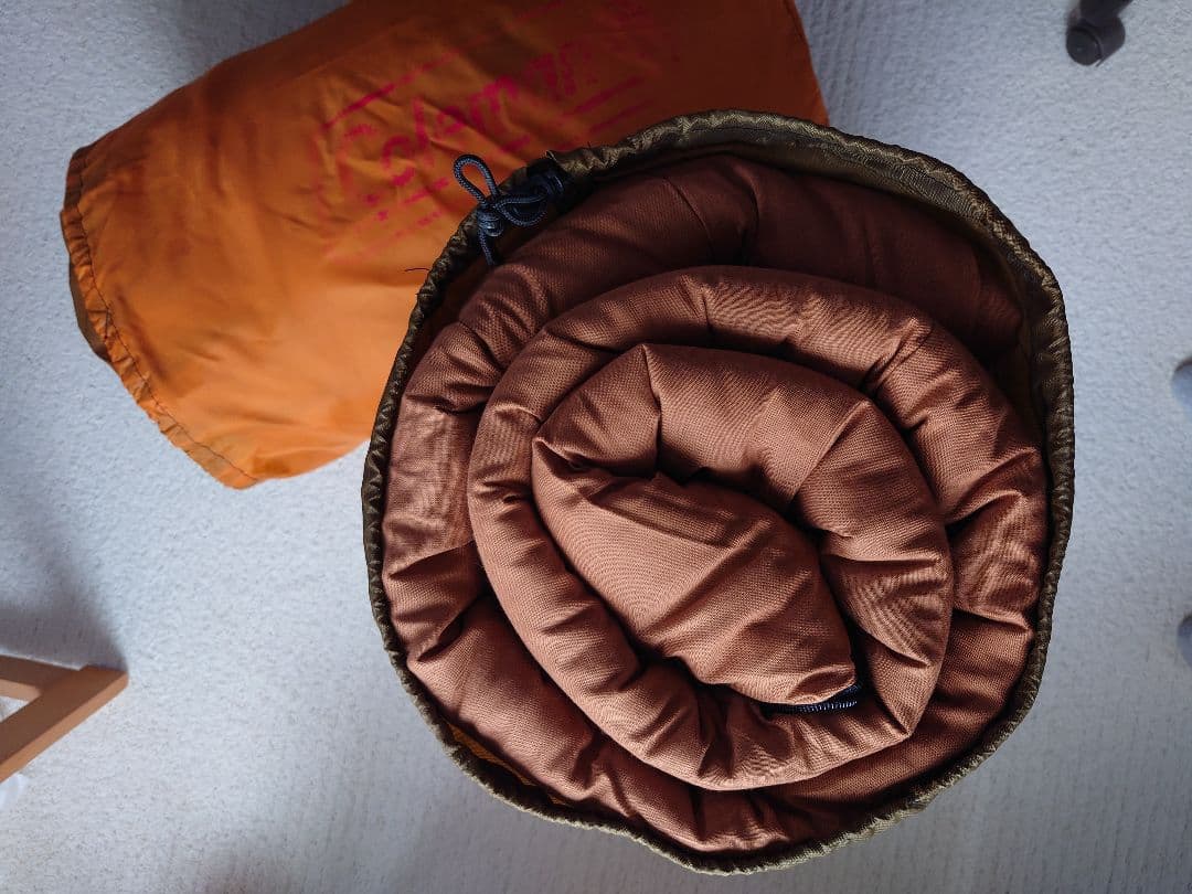 Coleman 寝袋２個セット カモフラージュ柄