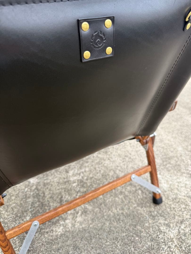 Black design x Pino works ローチェア　本革シート　黒