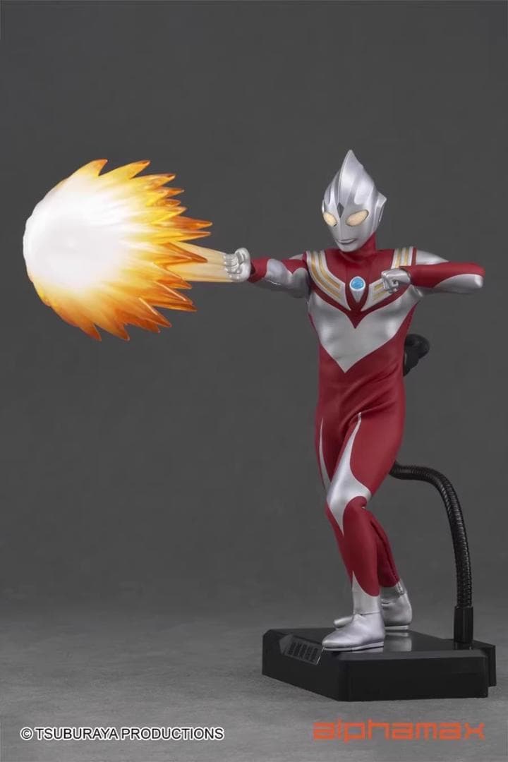 ALPHAMAX ウルトラマン ティガ パワータイプ ライトアップ機能あり