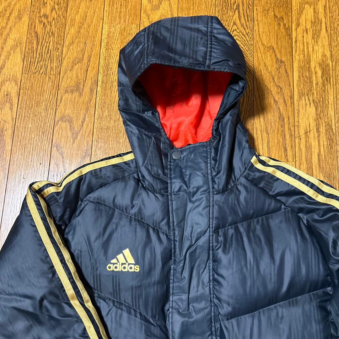 超美品！adidas ロングダウンコート　ベンチコート ネイビー/ゴールド