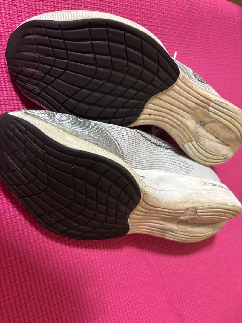 NIKE ヴェイパーフライ2 27.0