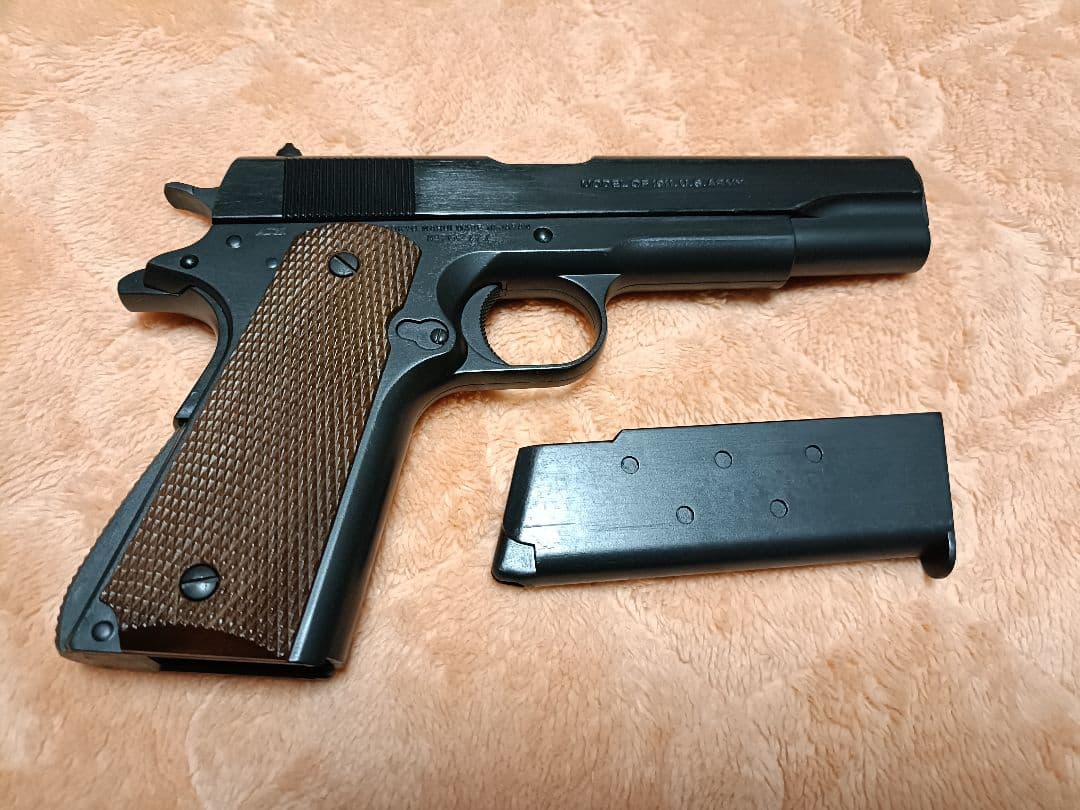 東京マルイ GOVERNMENT エアコッキングガン　カスタム塗装