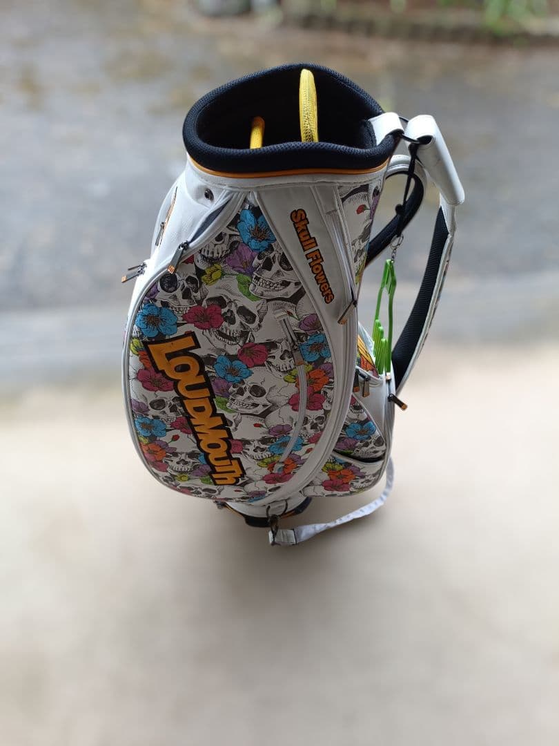 【美品】 Loudmouth キャディバッグ スカルフラワーズ柄 9.5型