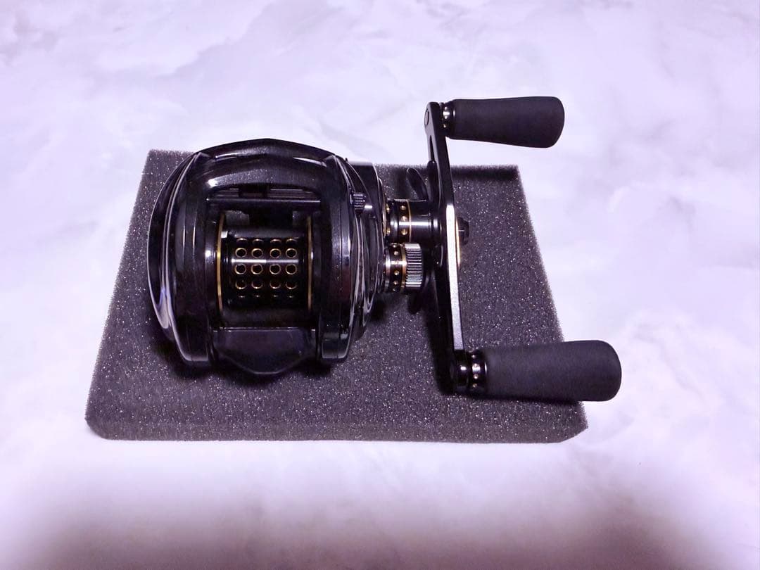 Abu Garcia Revo BLACK 9 ベイトリール