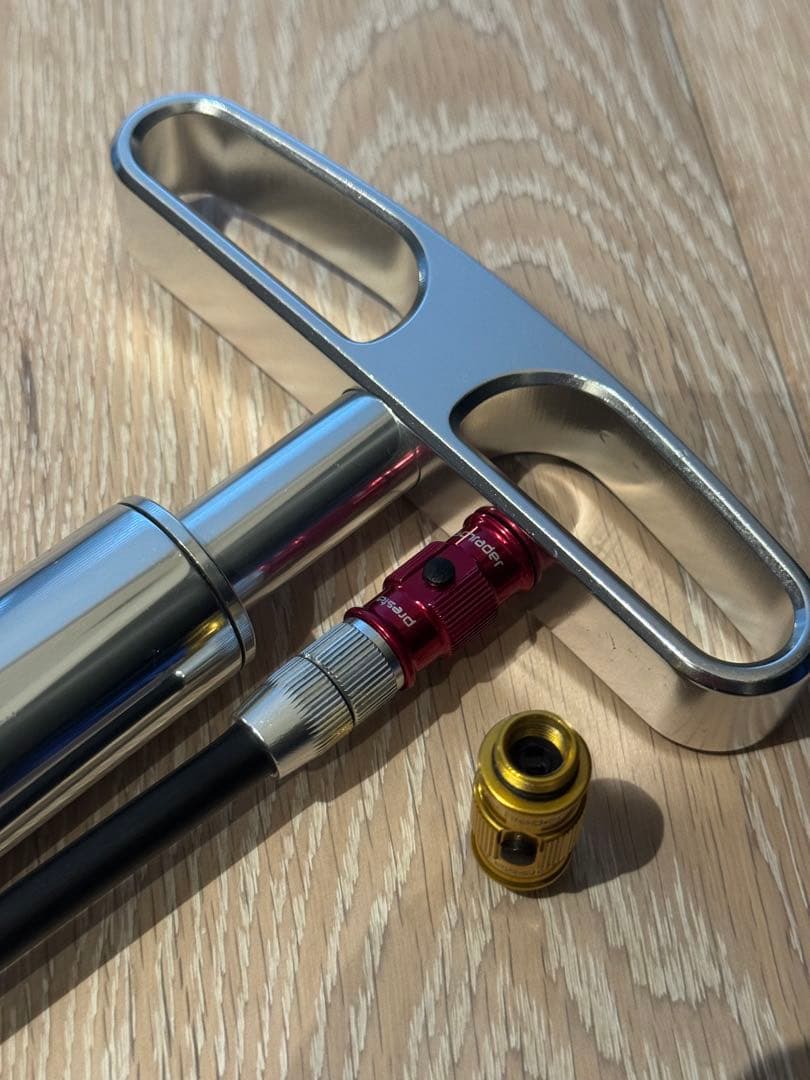 レザインLEZYNE TRAVEL FLOOR DRIVE ポンプ　空気入れ