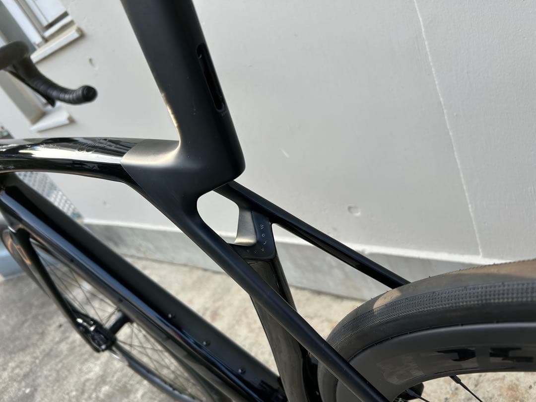 TREK トレック MADONE マドンSL6 GEN8 105電動Di2