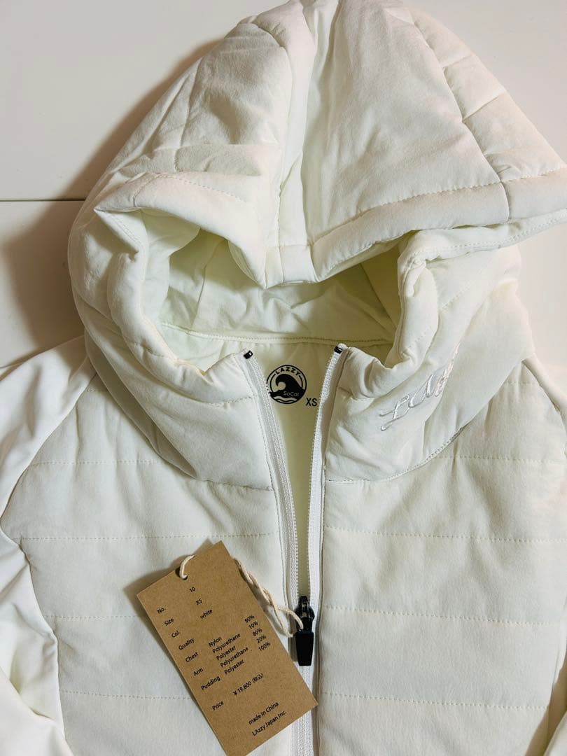 【新品タグ付き】LAZZY ゴルフ 中綿ジャケット レディース XS 白 冬用