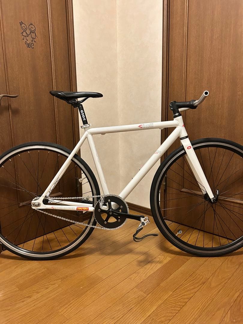 つよし