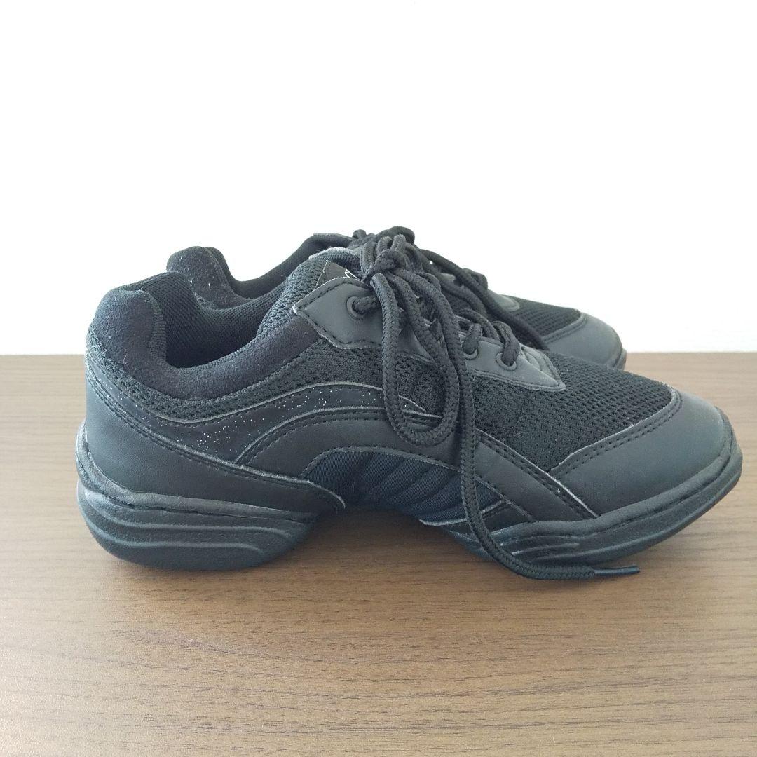 美品 Chacott チャコット スニーカー ダンス シューズ 23cm 黒