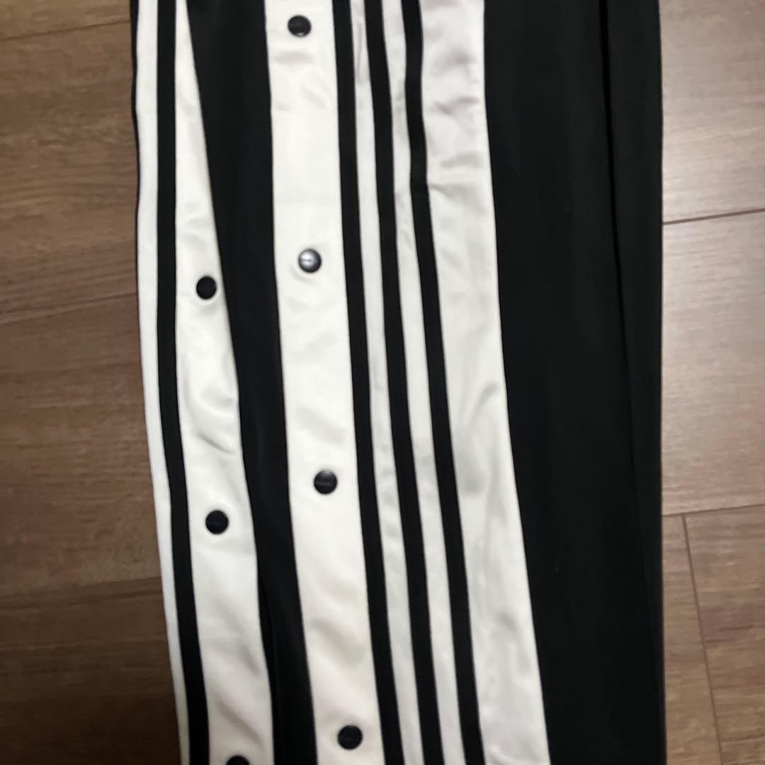 adidas originals トラックパンツ サイドボタン ブラック M